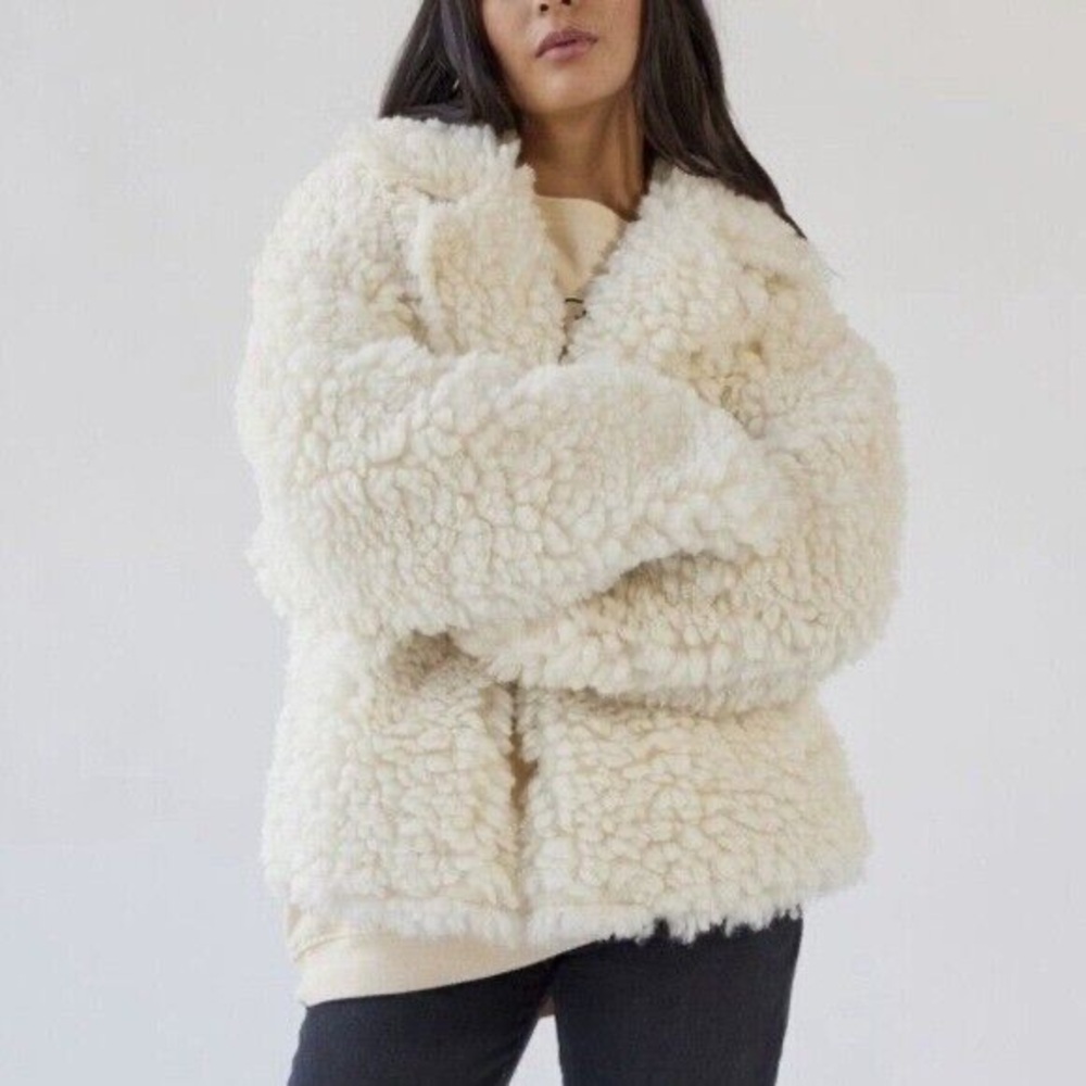 NWT Urban Outfitters | Poppy Cream Colored Faux Fur Oversized Jacket